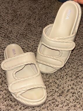 MIA Braided Strap Slide Sandals in Cream